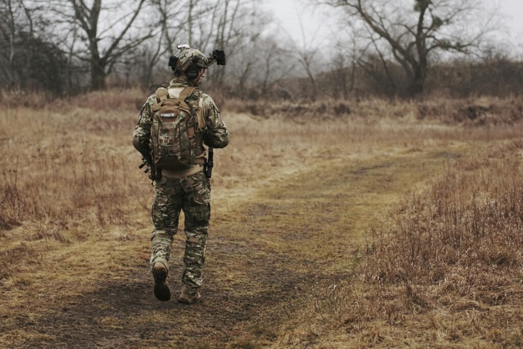 Chaquetas Tácticas Militares 2026: Guía de Compra para Airsoft y Uso en Campo